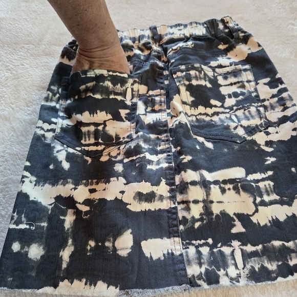 Love, Fire Gray N White Acid Wash Mini Sz XS/1P Cut Off Hem Ready To Rock!! - Picture 7 of 11